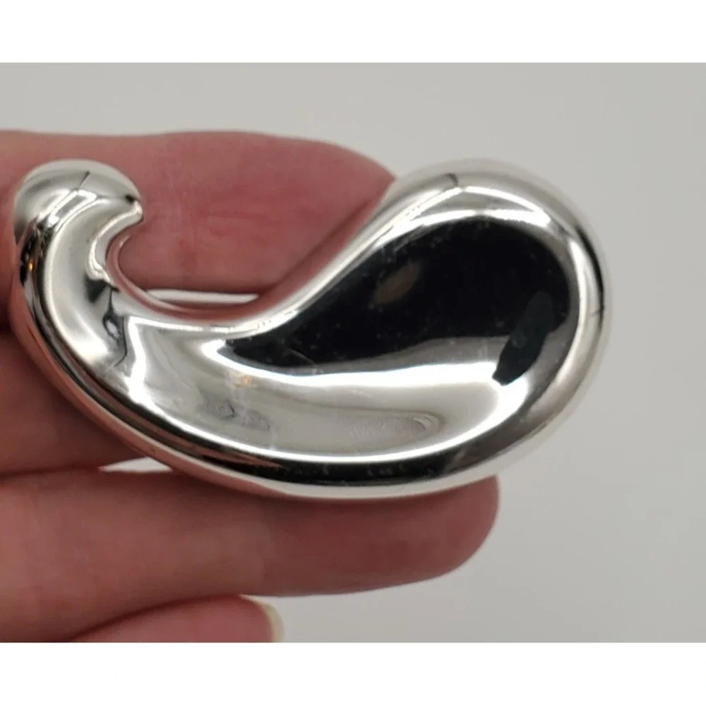 Vtg Monet Estate Silver Tone Ocean Wave Tear Drop Brooch Pin